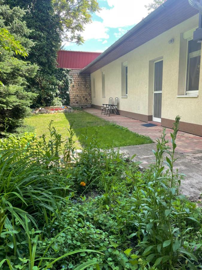 Szeged Suncity Apartman แซแก็ด ภายนอก รูปภาพ