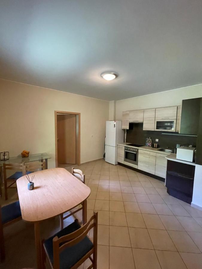 Szeged Suncity Apartman แซแก็ด ภายนอก รูปภาพ